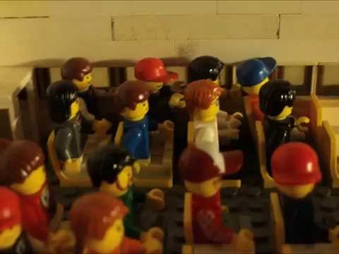 Watch the new set of the buys LEGO City airport and the airplane get loaded with gold! Subscribe to . 