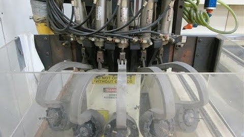 THERMWOOD MODEL C-40 3-AXIS CNC Router