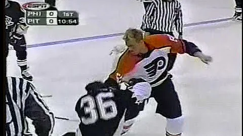 Todd Fedoruk TKO's Matthew Barnaby & Fedoruk score...