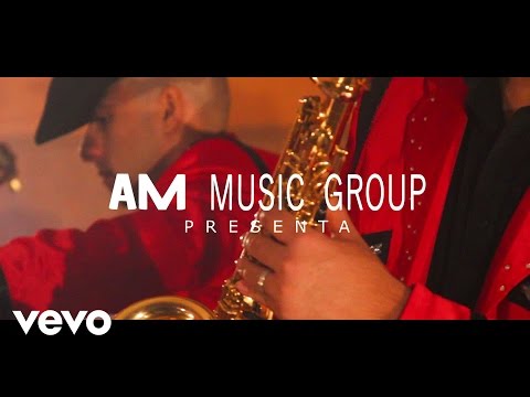 Putar Amor Que Nace - Alacranes Musical