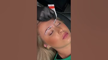 Brow lamination, wax & henna tint #browlamination #browlifting #browtinting