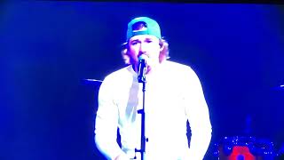 Morgan Wallen-Devil Don’t Know Live