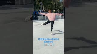 #figureskating #laybackspin #outdoorskating #iceskating #figureskater