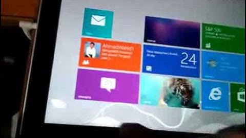 Windows Blue (build 9364) star screen