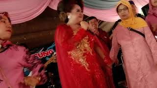 Buah Ngora medley minantu anyar (bungsu bandung)