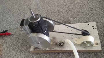 Steam engine from pressure cooker To charge phone!