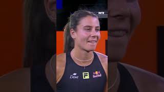 Emma Navarro Lost Only 5 Points In The Second Set 😳 Resimi