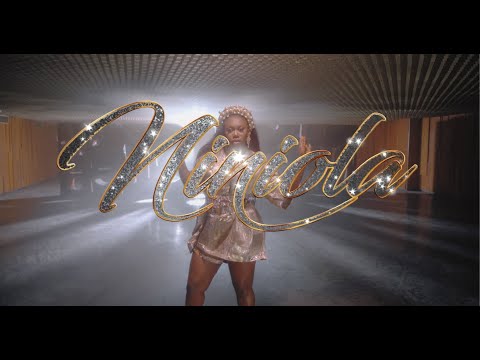 NINIOLA - ADDICTED (OFFICIAL VIDEO)