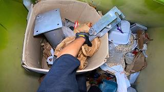 Curbside Scavenging & Dumpster Diving "California Dreamin'"