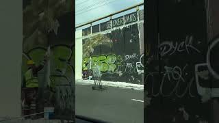 Cuánto tardarán en tapizarlo? 🥷🏼🔥 #foryoupage #lifestyle #bereal #graffiti #viral #fypp #parati