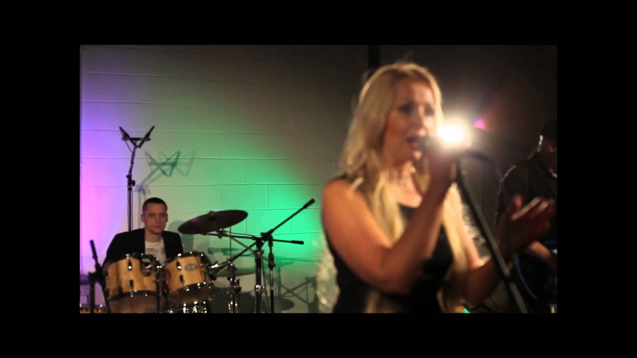 Poparazzi Wedding Band - North West Pure Pop Perfection - I Need Your Love