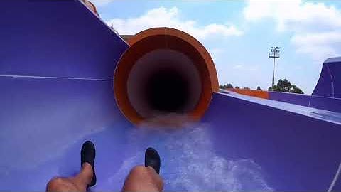 Thử chơi cầu trượt nước và cái kết #funny #water #park