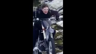Tom Cruise does insane motorbike stunt for Mission Impossible Dead Reckoning 