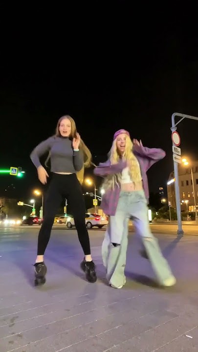 ⁠ТЕПЕРЬ ЭТО МОЙ ЛЮБИМЫЙ ТРЕНД!!!😂😍@NastenkaKosh - YouTube