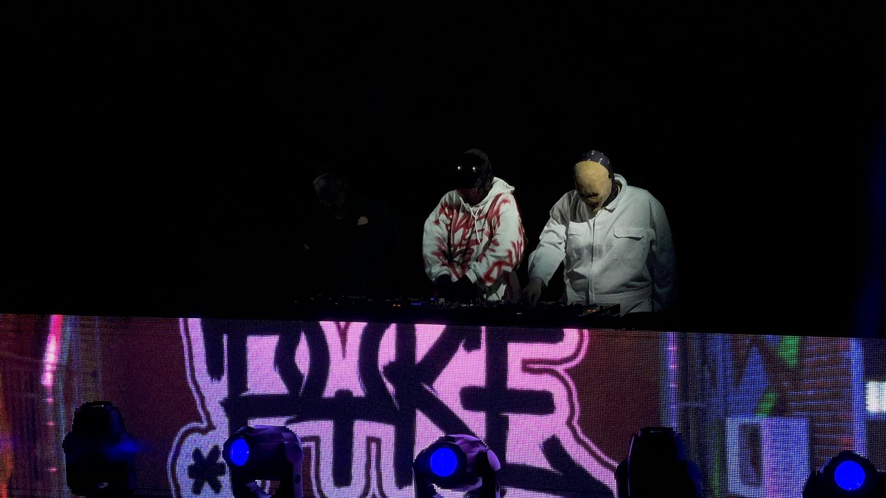 PYKE / PYKE b2b vulllgur (Full Set) @ Red Rocks (Marshmello x SVDDEN ...