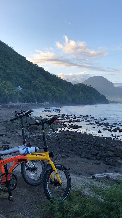 25 menit dari rumah #viral #endefloresntt #pantai #sepedalipat