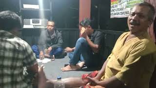 Suasana Pos Kamling Di Kampung Berkah Kletek Pada Setiap Malam Harinya