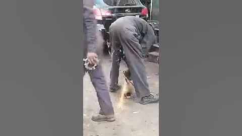 HOW MECHANICS STEAL YOUR MUFFLER.
