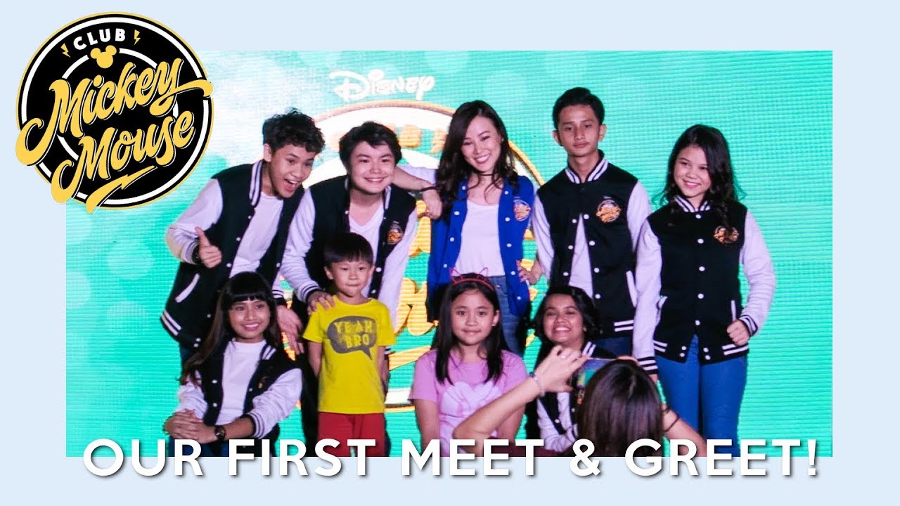 SPEND THE WEEKEND WITH ME | MOUSEKETEERS' FIRST MEET & GREET - YouTube