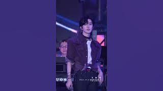 251006 Huang Xing Eliot 'puppeteer/doninate him' Fuyang Zebra Music Festival 
