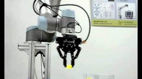 robotiq zacobria vision guided gripper on universal robots