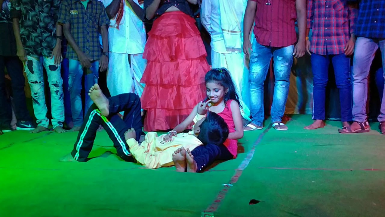 Alavaikunta puram samaja varagamana video song
