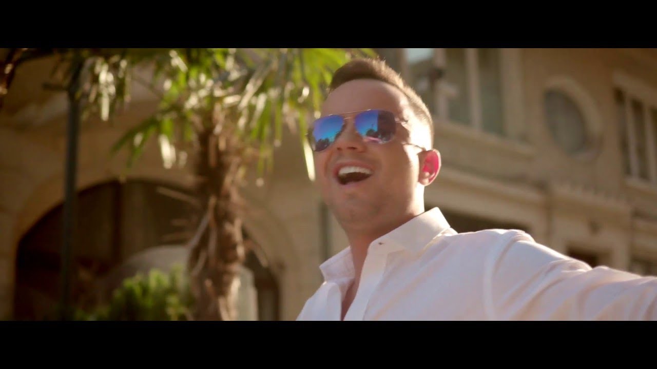 Watch Blondu de la Timisoara - Calda ca vara , e iubirea ta  (Manele Hit)noi on YouTube
