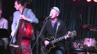 Watch Marshall Crenshaw Passing Through video