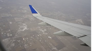Cloudy E175 Takeoff Detroit DTW — United Airlines — Embraer 175 — N604UX