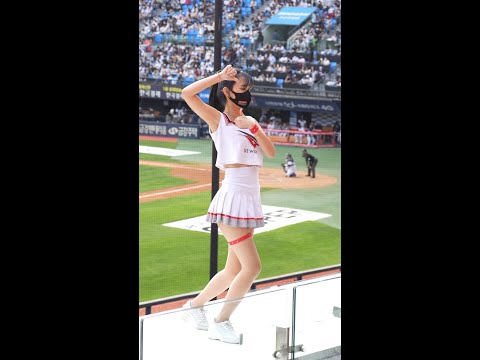 [4K] 220507 kt wiz 김한슬 치어리더 (아이브 - Love DIVE)