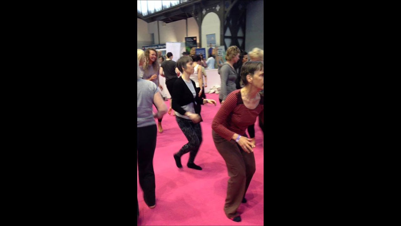 AMAZING Chakra Dancing with Lizzie - OM Yoga Show Manchester 2014 camera iphone 8 plus apk