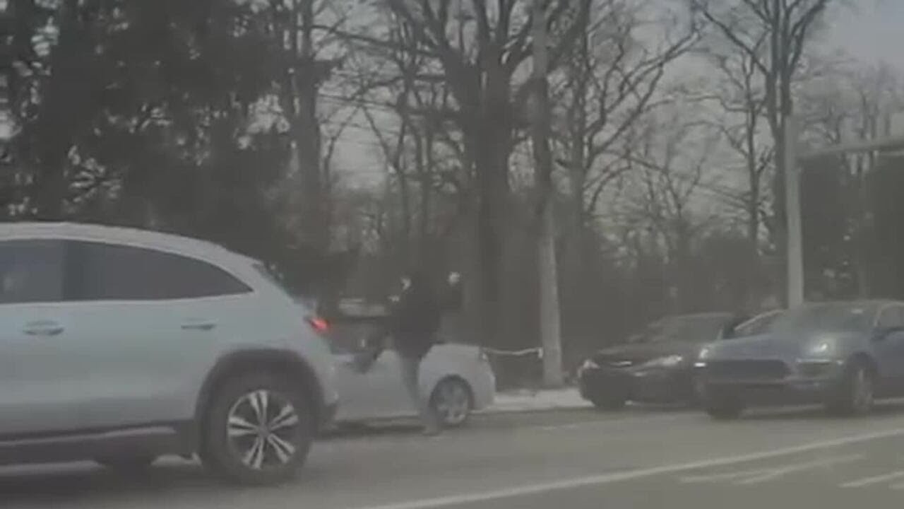 ‘Don’t engage’: Pepper Pike Police issue safety tips after road rage incident