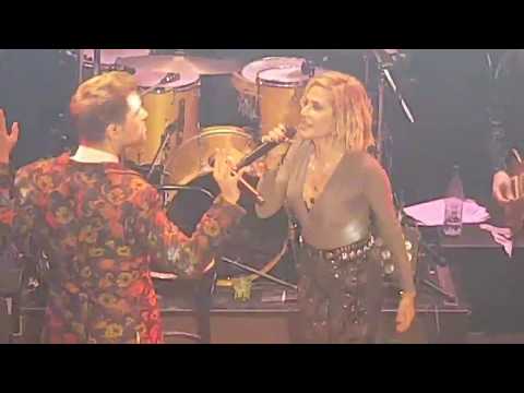 Anna Vissi *