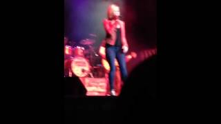 Kellie Pickler -- A Little Bit Gypsy