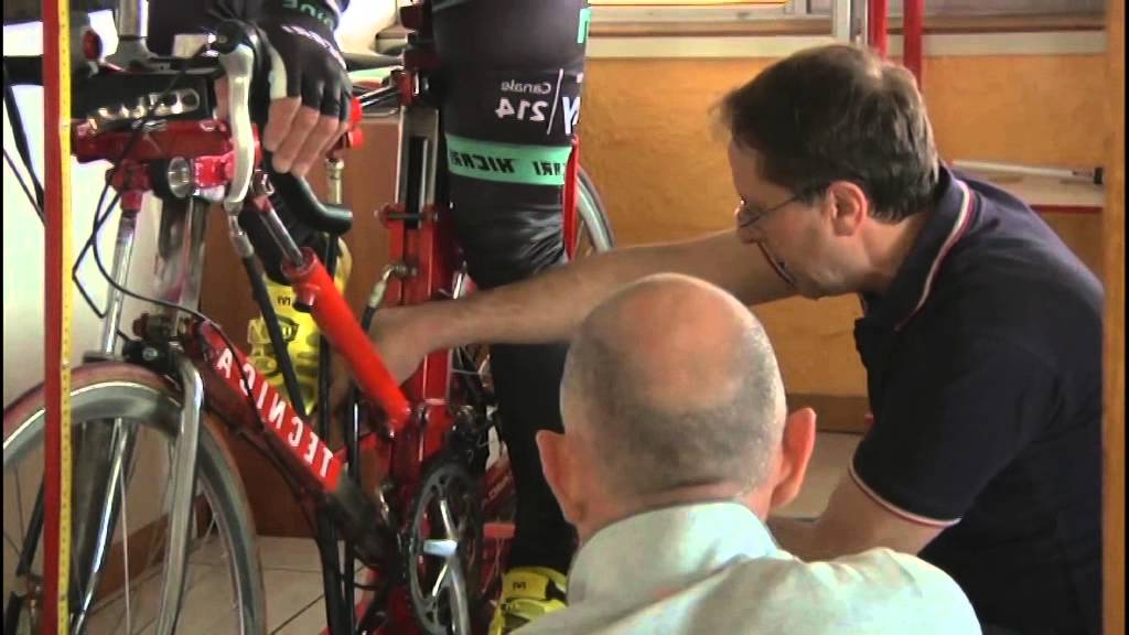 CPS - Cycling Position System -Test di Posizione in Bicicletta -  Biomeccanica -2 - YouTube