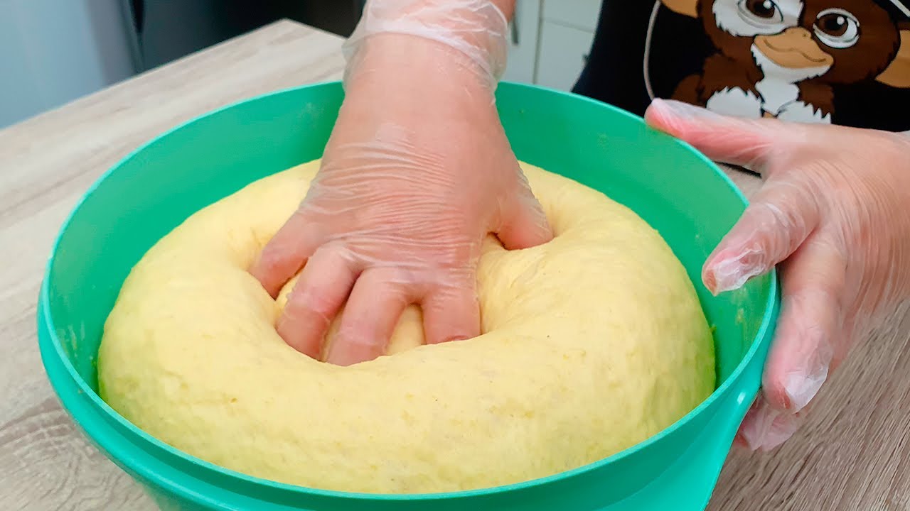 Я уверен, что вы еще не пробовали такой пушистый кукурузный хлеб!