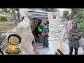 Hard life in a cave | Cooking and survival in the mountains 🏔️🔥