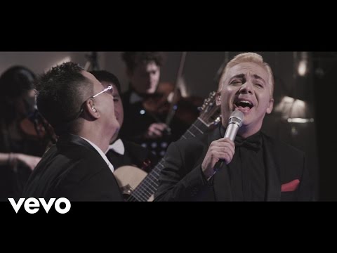 Charlie Zaa - De Cigarro en Cigarro  (Celebración: En Vivo) ft. Cristian Castro