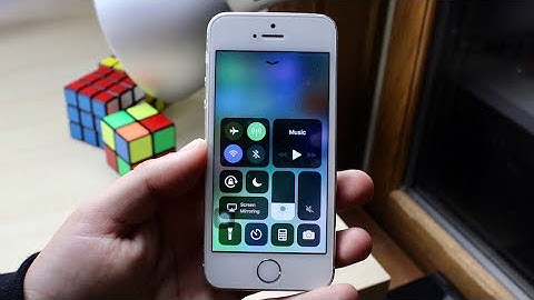 iOS 11.2.5 OFFICIAL On iPHONE 5S! (Review)