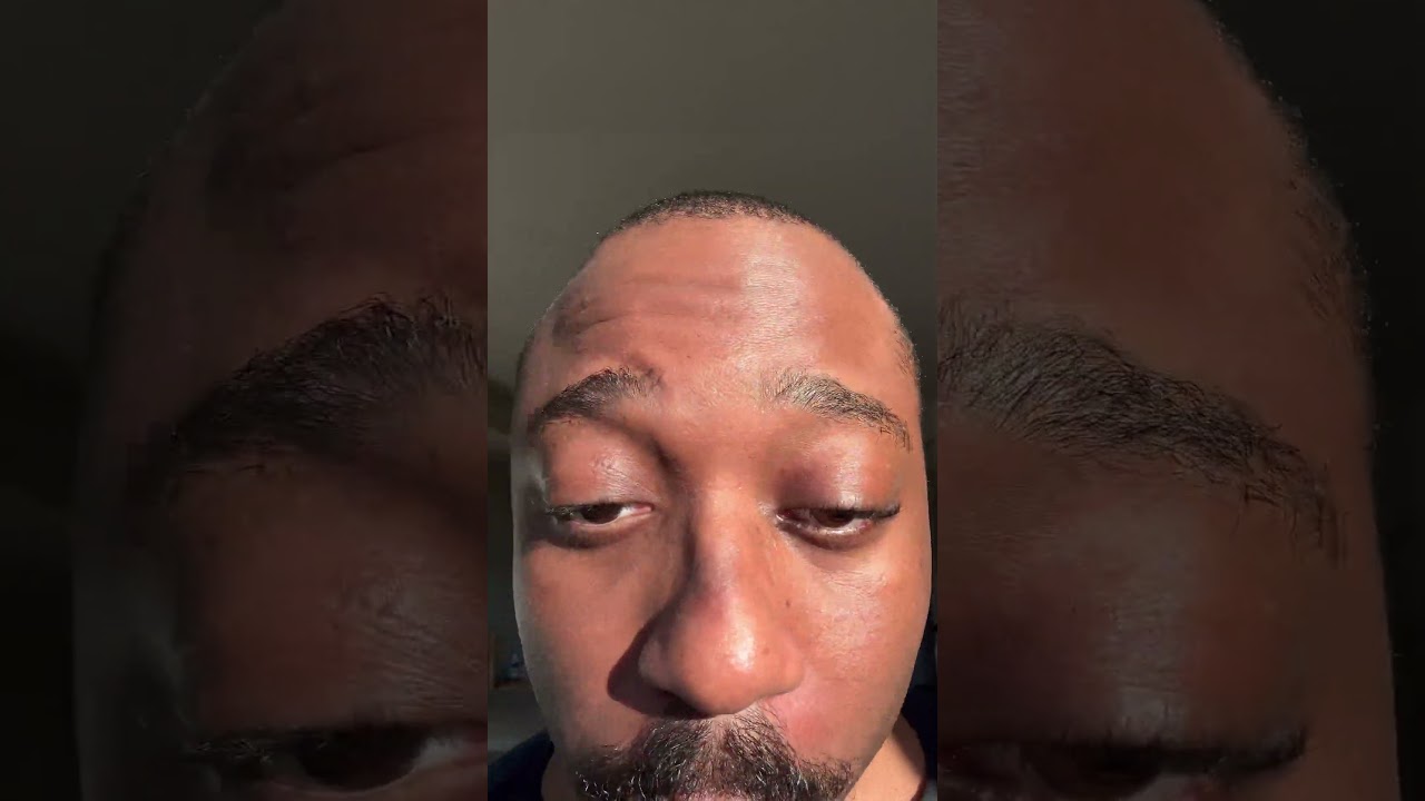 Lumin’s Luminator LED Eye Mask is my go-to for fighting dark circles & fine lines in just 3 minutes