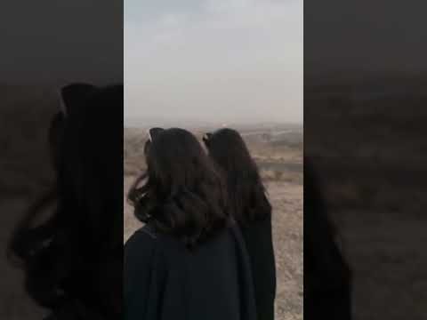 في قربك ايامي تزين امقابلك جالس مكاني ياليتك لقلبي عوين