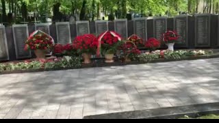 Walking in Minsk.  STELLA WITH LISTS OF KILLED SOLDIERS OF THE SOVIET ARMY FOR THE PERIOD 1941-1945