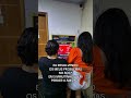 Eu resolvendo os meus problemas no soco kkkkk