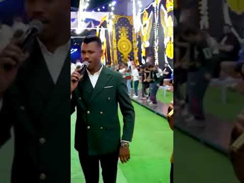 بدك دلعونة بعبيلك دفتر يلي غناها يا عالم الاخطبوط صخر الجازي و النجم عمار ابو غليون  بدك دلعونة بعبيلك دفتر يلي غناها يا عالم الاخطبوط صخر الجازي و النجم عمار ابو غليون