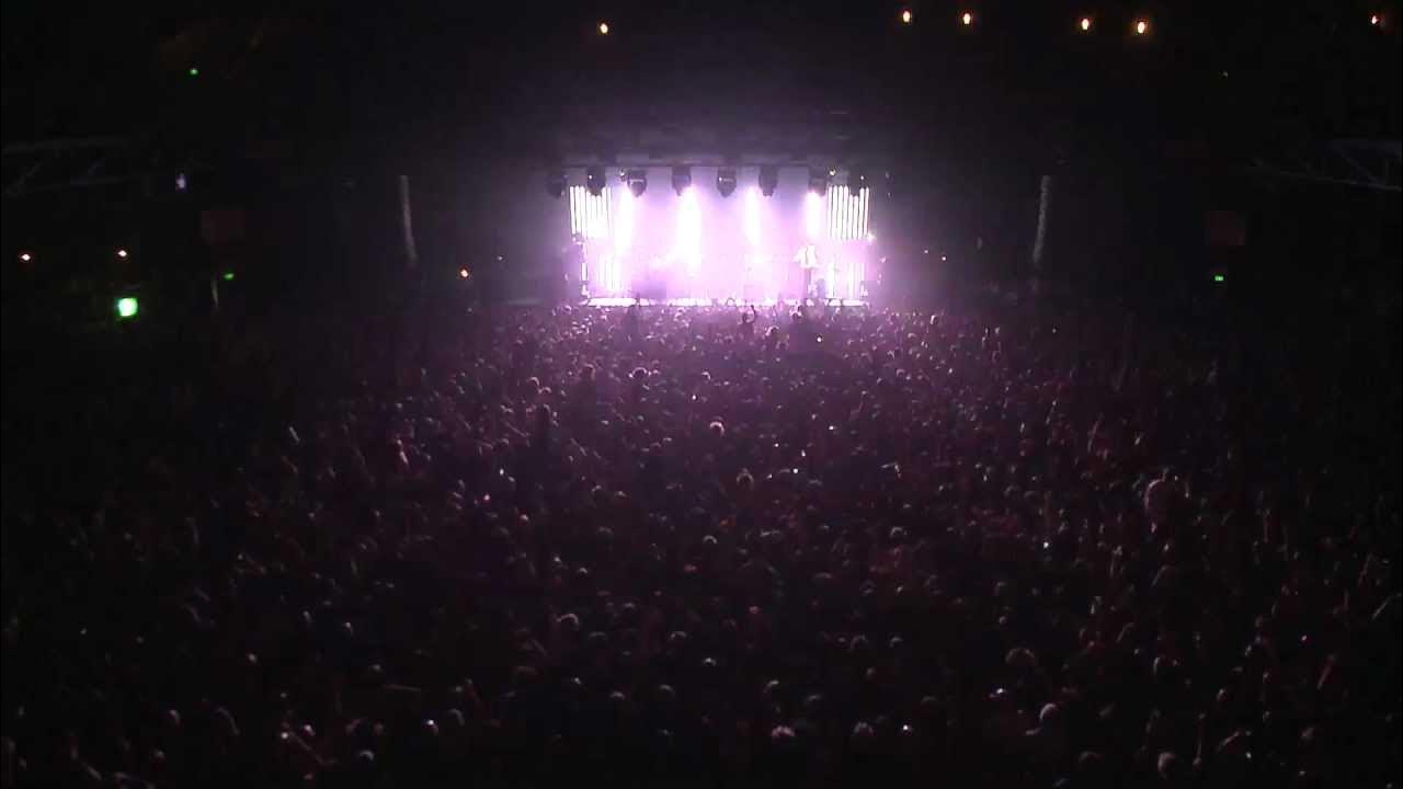 The Presets - Are You The One? (Live at Hordern Pavillion, Sydney 2009) The Presets - Are You The One? (Live at Hordern Pavillion, Sydney 2009)