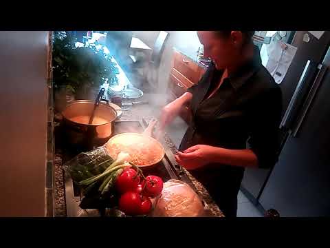 Video: Tbilisisallad Med Nötkött Och Röda Bönor: Ett Klassiskt Recept, Ett Foto, En Utsökt Maträtt För Hela Familjen