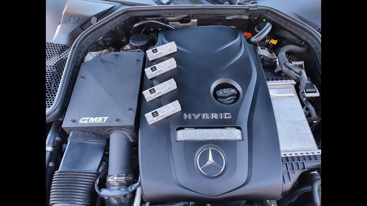 Mercedes W205, S205 Spark plug replacement guide.