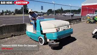 Tennant 6500 Ride On Sweeper