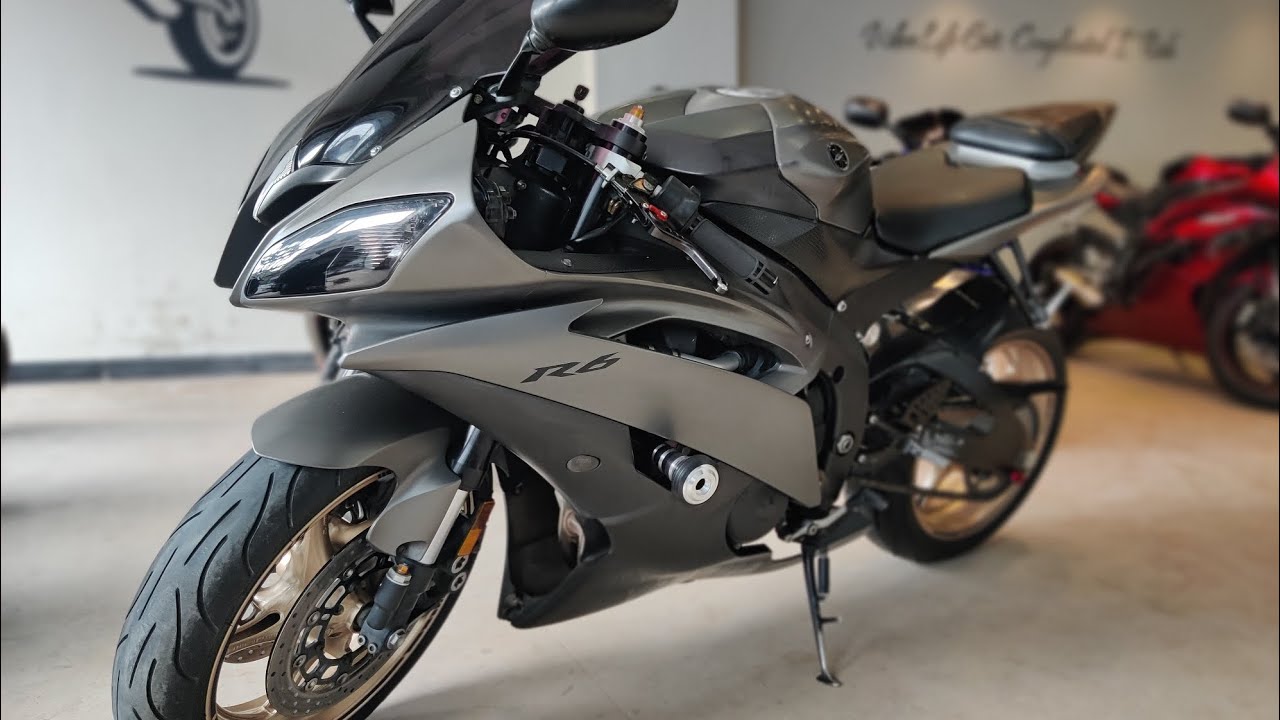 Yamaha | R6 | 600 cc | 4 Cylinders Engine | 6 Gears Tx | Tubeless Tyres ...