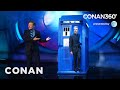 CONAN360: Peter Capaldi Brings The TARDIS To ConanCon
